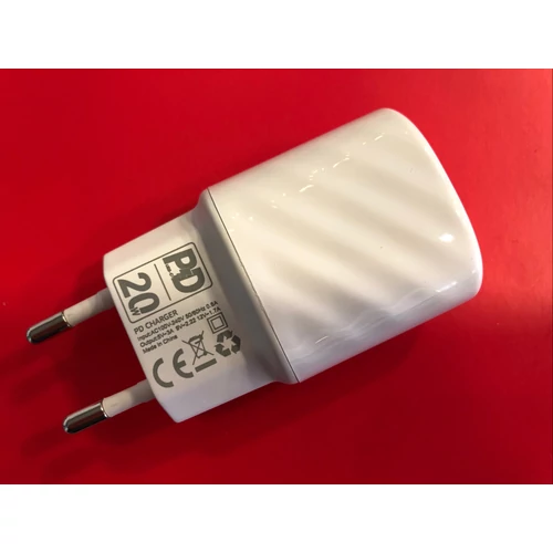 USB C  Töltő Adapter 3 A 20 W  (utángyártott)